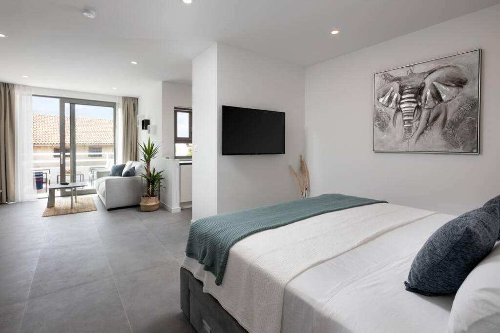 Holiday In Bol **** Green Apartment Luaran gambar